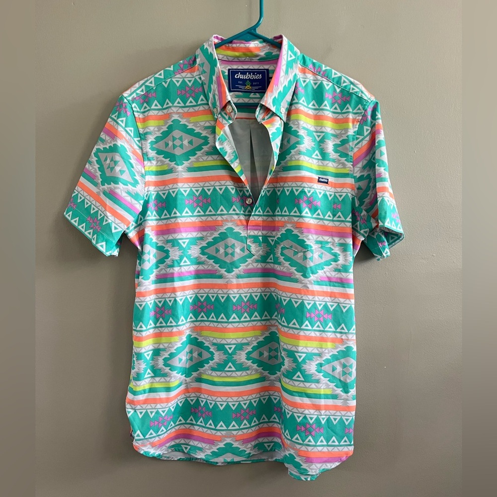 Chubbies Colorful Aztec Shirt - Pink Green Bright Fun Print Size‎ M
